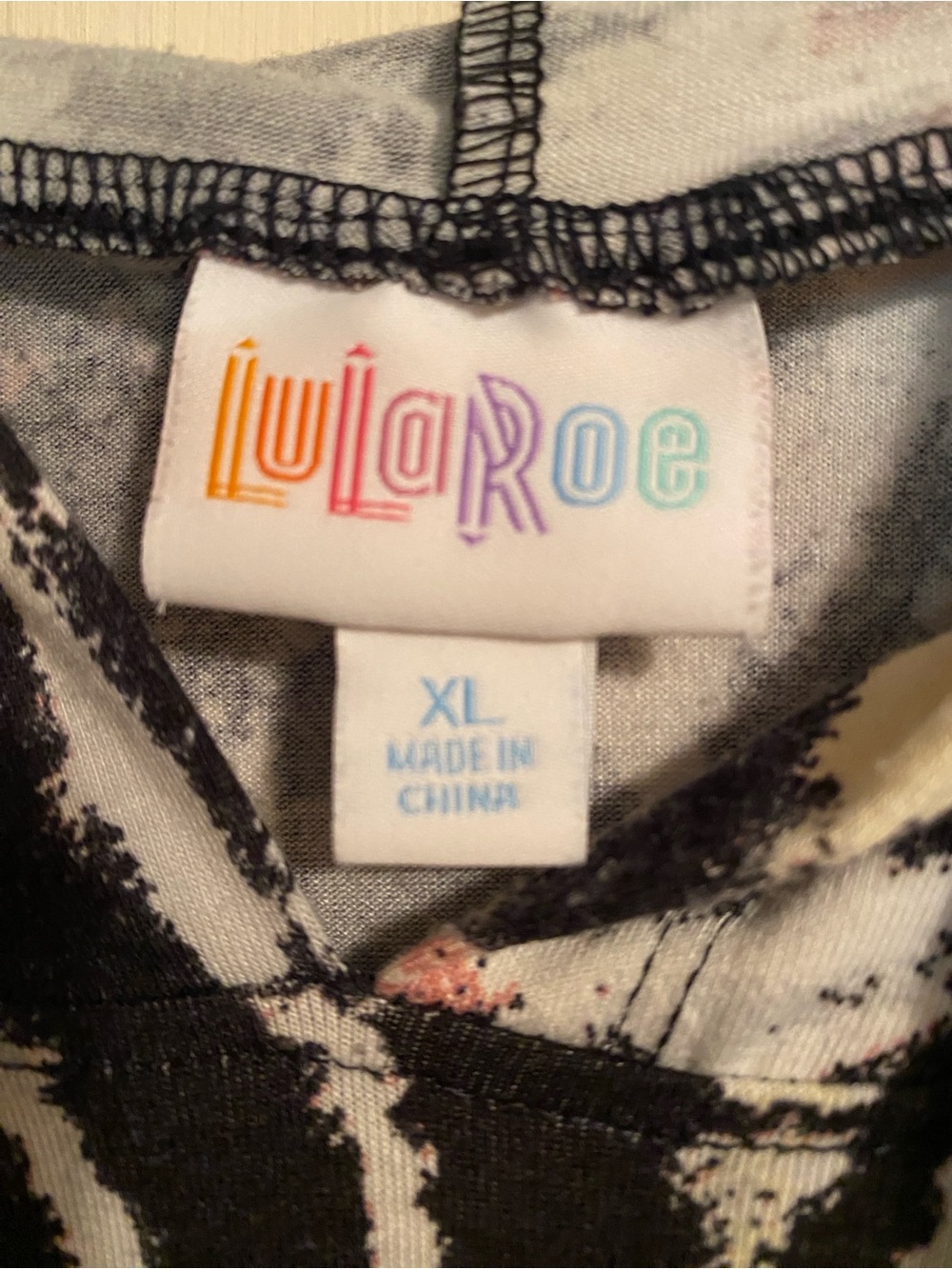 LuLaRoe Black, White and Pink Tie-Dye Sleeveless Hoodie Tank, Size XL - Picture 5 of 9